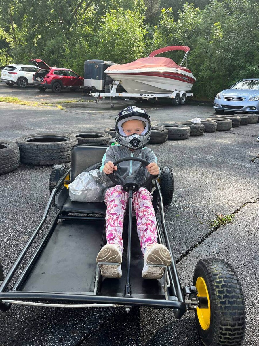 Kids learning engineering at TechnoScout camp